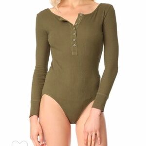 NWOT Les Girls Les Boys Ribbed Long Sleeve Henley Bodysuit Size Medium